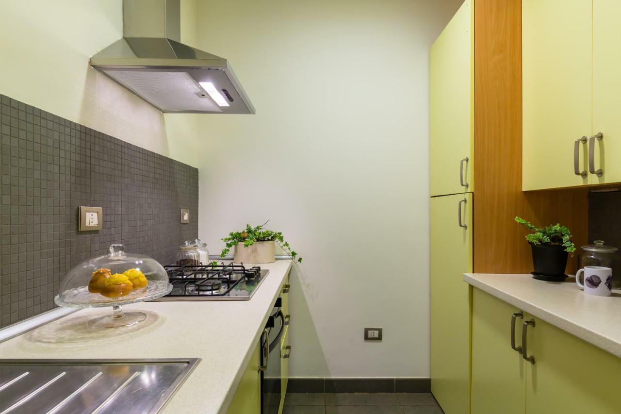 Apartmán Starhost - Casa Del Capitano Salerno Exteriér fotografie